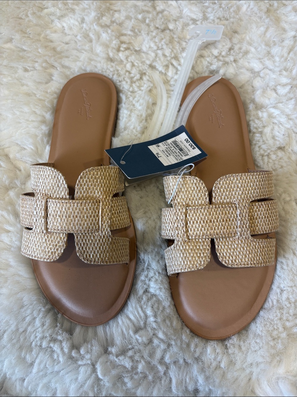Universal Thread Tan Woven Slide Sandals for Women